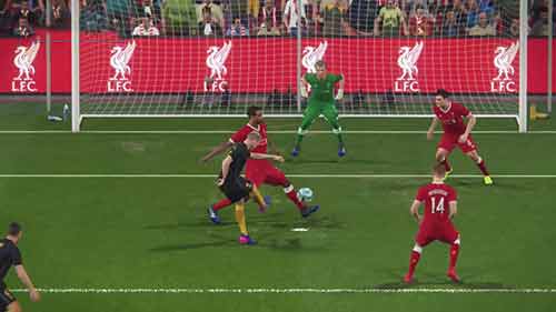 Pro Evolution Soccer 2018 PKG